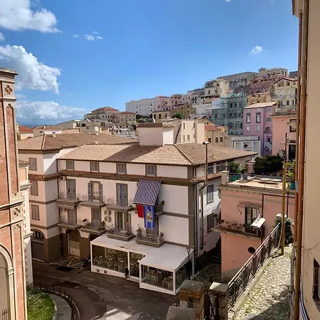 Terrazza Con Vista Panoramica Apartment Gaeta